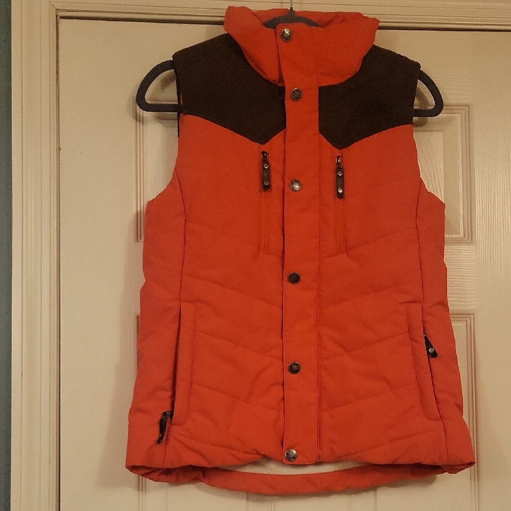 The North Face Cryptic Fleece Lined Women's Coral and Brown Vest Size Small